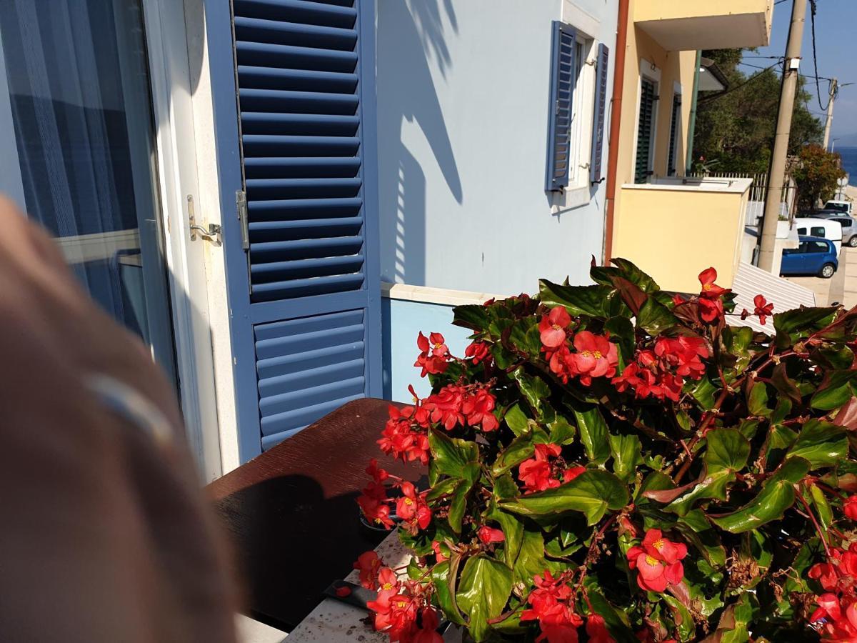 Sobe Mamalu Bed and Breakfast Valun Buitenkant foto
