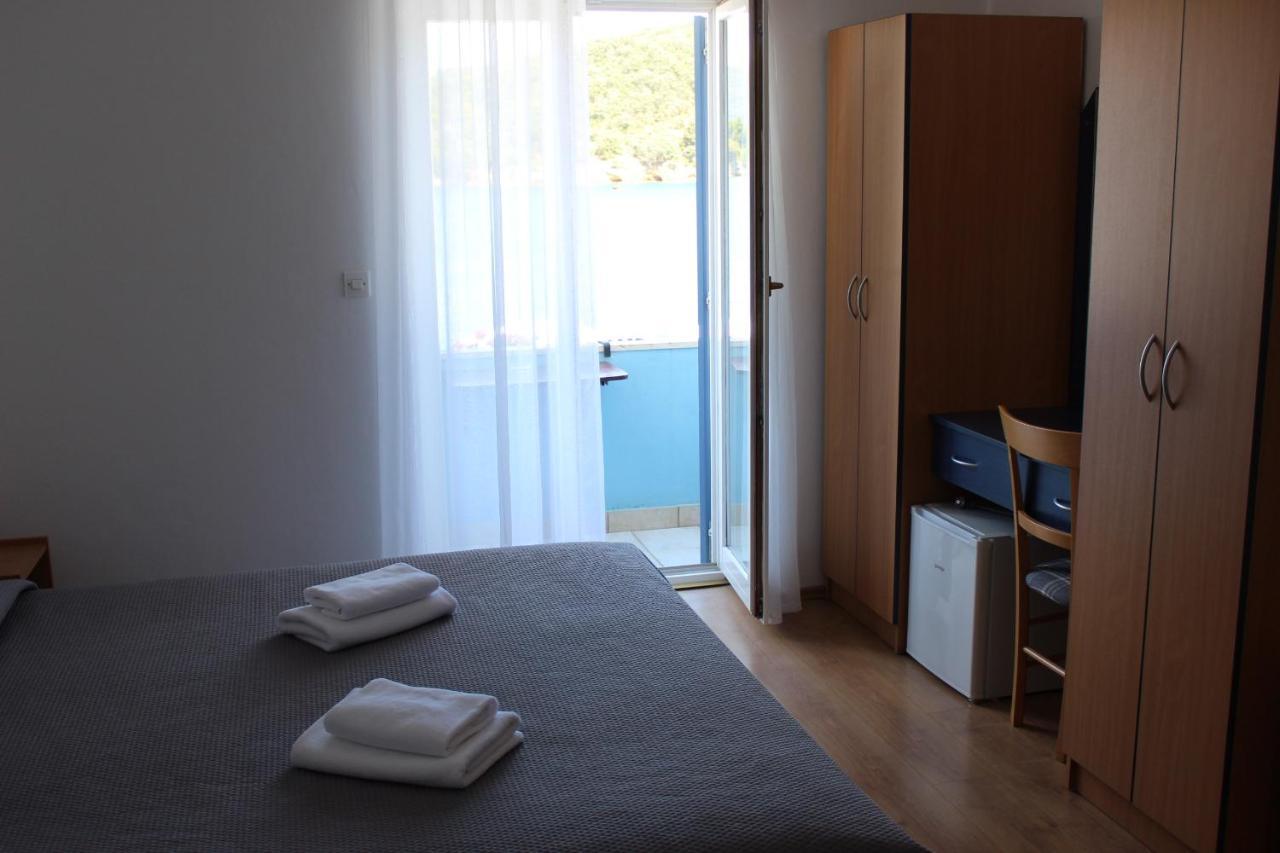 Sobe Mamalu Bed and Breakfast Valun Buitenkant foto