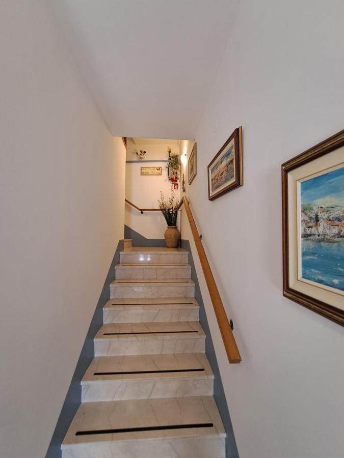 Sobe Mamalu Bed and Breakfast Valun Buitenkant foto